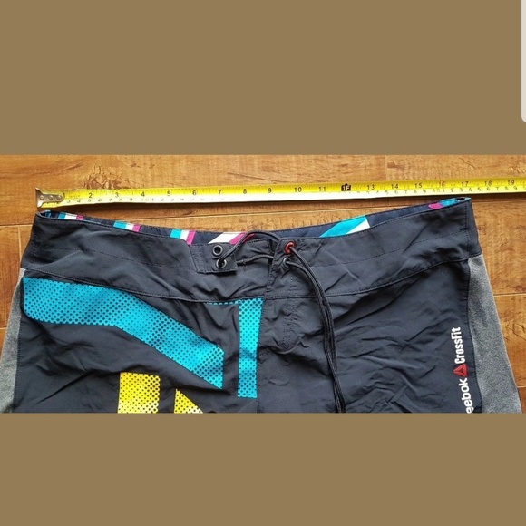 REEBOK CrossFit 2013 Training Boardshorts Sz M - Picture 7 of 7